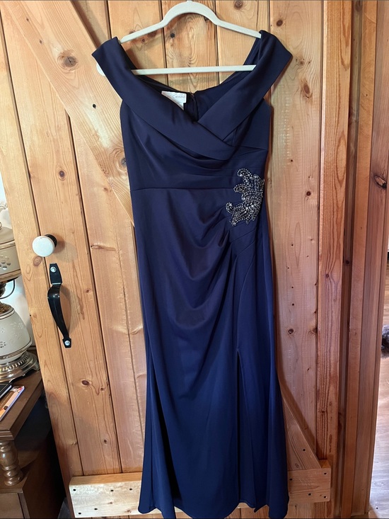 Oleg Cassini Dresses & Skirts - Oleg Cassini Navy Off-Shoulder gown with Beaded Applique